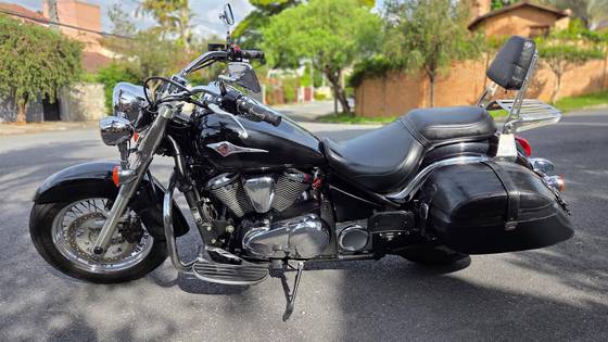 KAWASAKI VULCAN 900 CLASSIC 